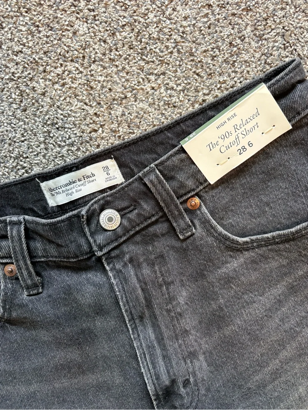 Abercrombie & Fitch 90s Relaxed Cutoff Shorts
